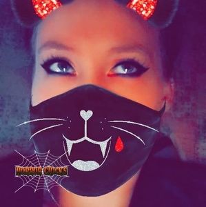 Meet your Posher, Crystal